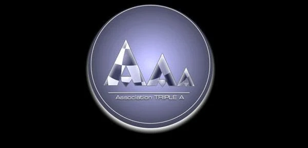 Help me Obiwan - Votre site de petites annonces pour passionnés de la culture geek et pop